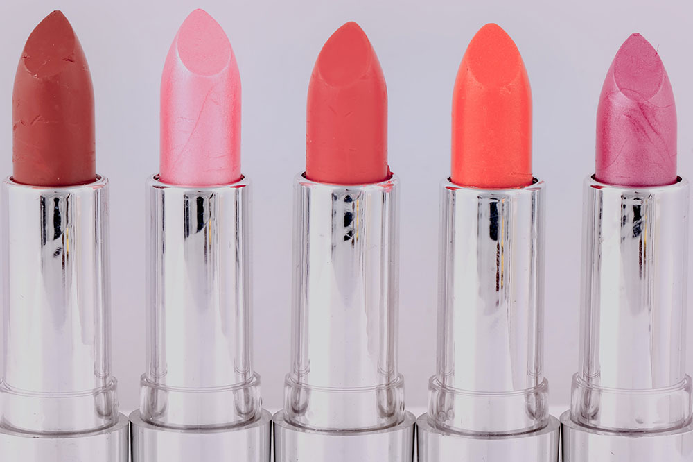 5 Flattering Lipstick Hacks for Every Complexion