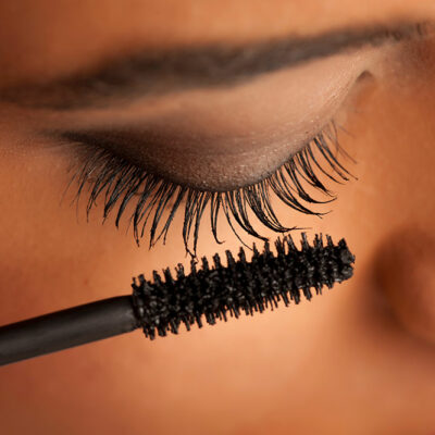 5 Tips to Make Mascara Last Longer